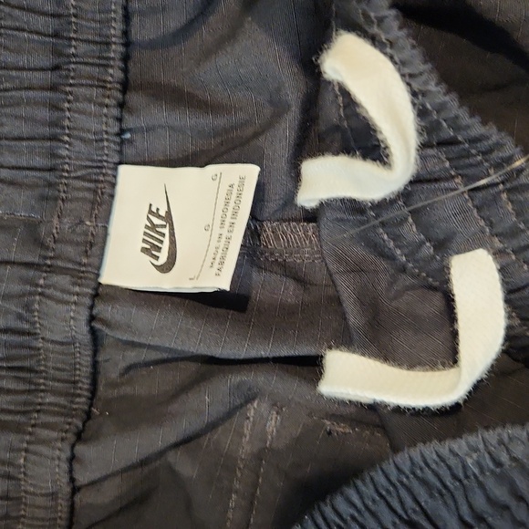 NWT Nike Cargo Pant - Picture 5 of 5